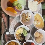 ワールドダイニング シーダパレス - 