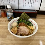 ちばから - 数量限定
      ミニ赤味噌担々油そば 1350円
      (麺硬め 野菜無し うすめ 辣油少なめ ちょいニンニク)
      レン草 100円  のり 100円  味玉 100円