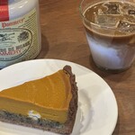 ou - かぼちゃと黒ゴマのタルト
