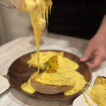 シカゴピザ＆スフレオムレツ Meat&Cheese ARK2nd 新宿店 - 