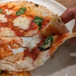 CHEF’S SPECIAL TOKYO - 生地もチーズも美味しい