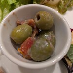 CHEF’S SPECIAL TOKYO - オリーブとドライトマトのアンチョビ風味