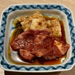 赤坂焼肉 八面六秘 - 味噌: タンゲタ、ホルモン