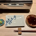 赤坂焼肉 八面六秘 - タレ、ワサビ