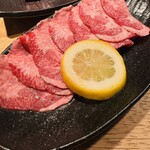 炭火焼肉 炭炭 - 