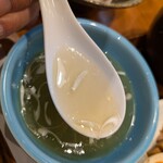 らぁ麺 とうひち - 塩スープは優しい味です。