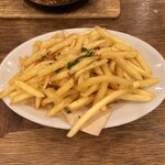 大衆ビストロ ジル - フライドポテト