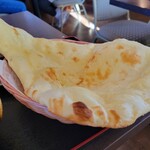 ゴルカキッチン - ナン