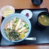 かにの山よし 旬鮮市場 - かにたっぷり玉子丼