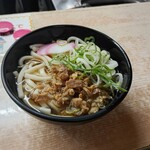 ぷらっとぴっと 7・8番ホーム - かしわうどん500円。