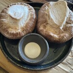 ろばたやき山ろく - プレミアム生椎茸(中)