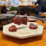 炭火焼肉・ホルモン モツの関ちゃん - 