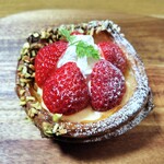 Lilli Put - いちごのデニッシュ