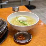 炭火焼肉・ホルモン モツの関ちゃん - 