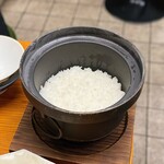 炭火焼肉・ホルモン モツの関ちゃん - 