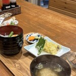 湘南のカキ小屋　笑山 - 