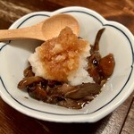 蕎麦旬菜 こすげ - 天然雑キノコのおろし和え