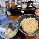 自家製麺つけ麺 紅葉 - 