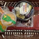 シャトレーゼ - 料理写真:カヌレアイスバーはお初。