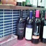 和牛＆Seafood　Micio（ミーチョ） - ワイン各種。お肉に合いそう♪