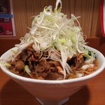 Nikunikuramen - 肉肉ラーメン トリプル1000円（ネギ100円／ニンニクチップ100円）