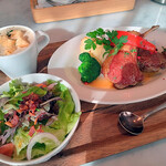 Restaurant GIGGLE - 仔ヒツジ背肉骨付きグリル