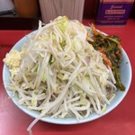 ラーメン二郎 - 少な目野菜ましカラメニンニクニラダレ