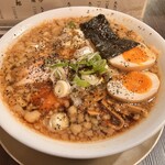 AKIHA麺屋 粋翔 - 『しょうがブラック』　味玉TP。