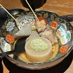 釜飯とおでん だしのや - おでん(大根、こんにゃく、牛すじ)