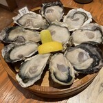 酒場 ヒデユリ - 室津産生牡蠣10種盛り
