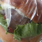 キキダウンステアーズベーカリー - てりやきチキン