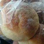 キキダウンステアーズベーカリー - おいもぱん