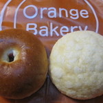 オレンジベーカリー - あんぱんとメロンパン