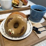 BLUE-G DONUT & CAFE  - 