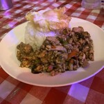 タイ屋台メシ モンティ 13 - ガパオライス