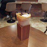 クレープ喫茶 えんどう - 生チョコとクーベルチュールチョコ生にほうじ茶クリームトッピング