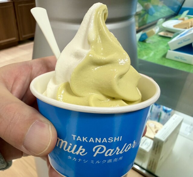 milk_tea *˘︶˘*専用 タカナシミルクパーラー - 横浜/ソフトクリーム | 食べログ