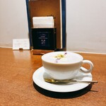 和洋折衷喫茶 ナガヤマレスト - 