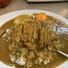 カレーや マドラス