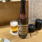 はい、串揚げです。 - 瓶ビール