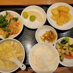 群愛飯店 - 