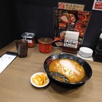 金澤濃厚中華そば神仙 - 