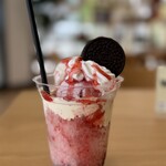 Mio Cafe TAKEHARA - いちごミルクジェラート