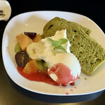 マドンナ - 料理写真:抹茶シフォンケーキ