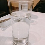 酒場わたなべ - 美味しいお水
