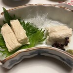 梅の花 - 湯葉豆腐とたぐり湯葉のお造り