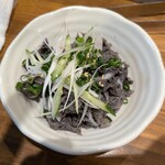 炭火焼肉ホルモンさわいし - センマイ刺し