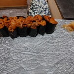 銀座のみこ寿司 - チリのバフン、北方領土のバフン、カナダのムラサキ