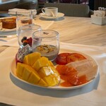 Four Seasons Hotel Bangkok - 