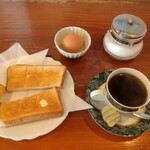 スリーセブン - 料理写真:モーニング トースト ゆで卵